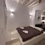 “myrto” Apartments- Ornos Apartment *